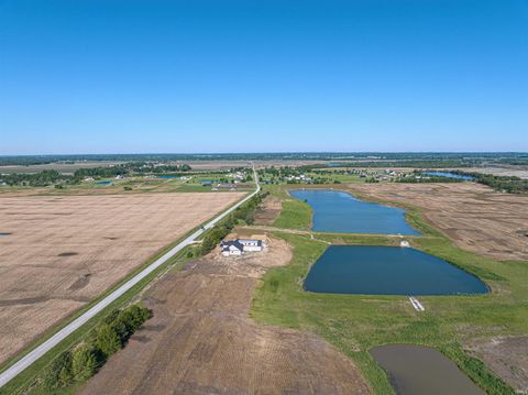 Tiny photo for 9925 Ayrshire Road, Chandler, IN 47610 (MLS # 202616204)