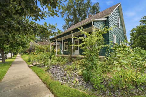 Tiny photo for 2212 N 19th Street, Lafayette, IN 47904 (MLS # 202632720)