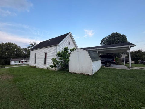 Photo of 607 Lafayette Avenue, Bedford, IN 47421 (MLS # 202638791)