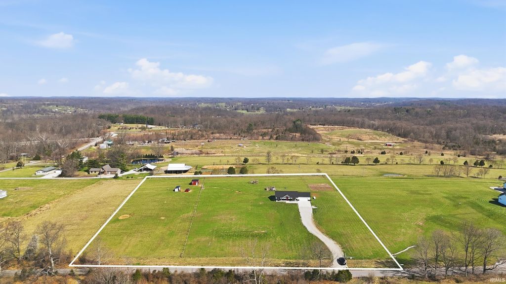 Photo of 7295 S Burch Road, Bloomington, IN 47403 (MLS # 202610428)