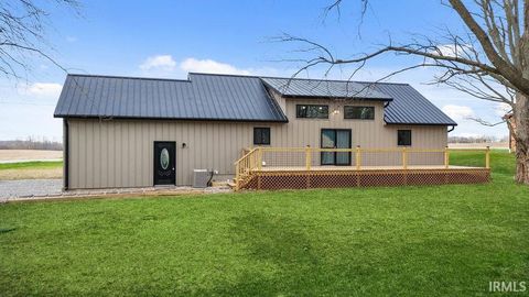 Tiny photo for 8514 S Nellie Boulevard, Claypool, IN 46510 (MLS # 202612364)