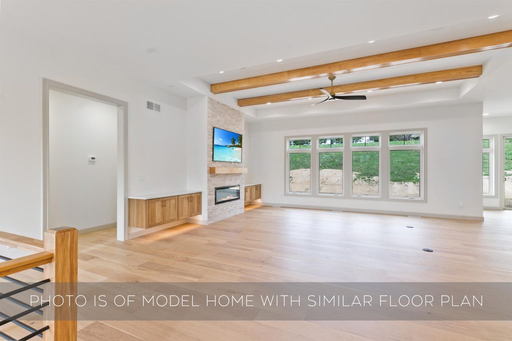 Photo of 53300 Summer Breeze Drive, South Bend, IN 46637 (MLS # 202608506)