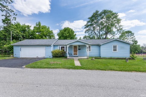 Photo of 900 E Wilson Street, Bloomington, IN 47401 (MLS # 202622990)