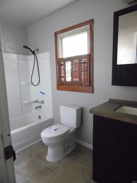 Tiny photo for 504 Heritage Road, Monticello, IN 47960 (MLS # 202644246)