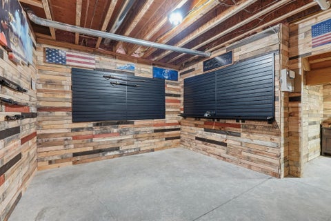 Tiny photo for 57158 Coppergate Drive, Elkhart, IN 46516 (MLS # 202643557)