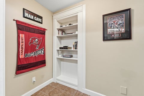 Tiny photo for 57158 Coppergate Drive, Elkhart, IN 46516 (MLS # 202643557)