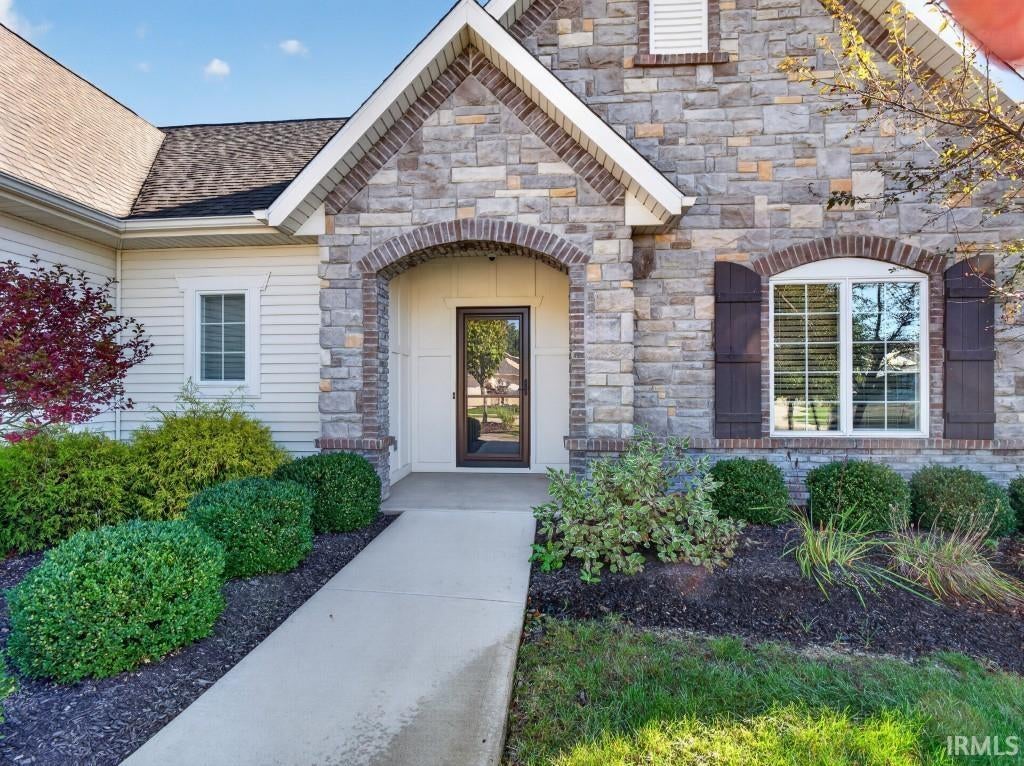 Photo of 10364 Cottage Park Cove, Fort Wayne, IN 46835 (MLS # 202643500)