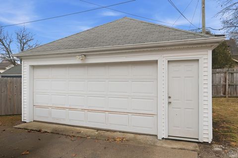 Tiny photo for 4715 S Wayne Avenue, Fort Wayne, IN 46807 (MLS # 202610516)