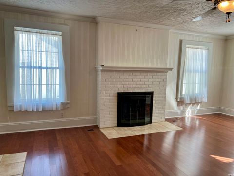 Tiny photo for 1739 W WALNUT Street, Kokomo, IN 46901 (MLS # 202537570)