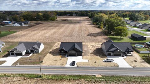 Tiny photo for 3580 N West Shafer Drive, Monticello, IN 47960 (MLS # 202543375)