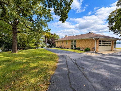 Tiny photo for 4024 N West Shafer Drive, Monticello, IN 47960 (MLS # 202639911)