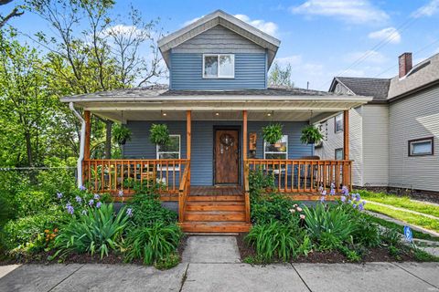 Photo of 505 S Walnut Street, South Bend, IN 46619 (MLS # 202619430)