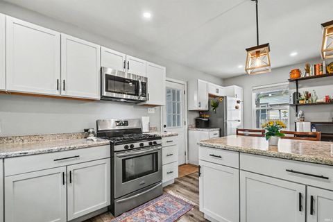 Tiny photo for 505 S Walnut Street, South Bend, IN 46619 (MLS # 202619430)