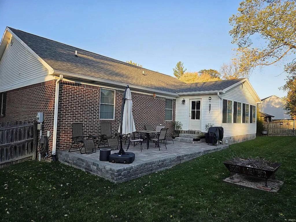 Photo of 1109 Mccormack Drive, New Castle, IN 47362 (MLS # 202548259)