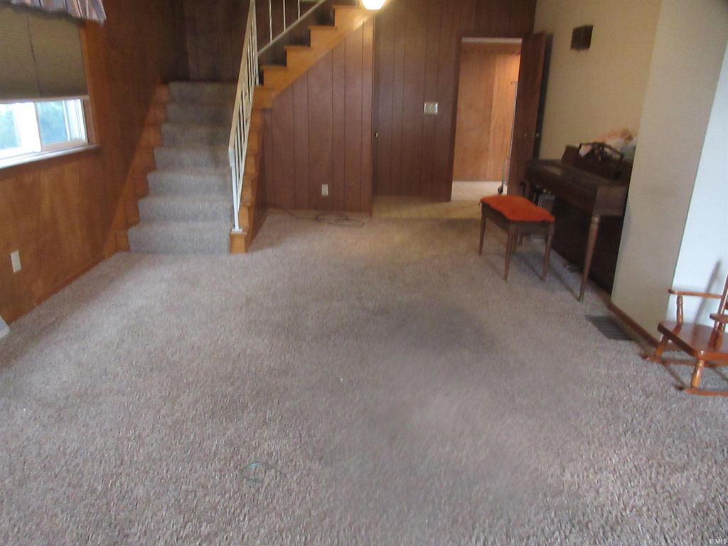 Photo of 2067 N US Highway 33, Decatur, IN 46733 (MLS # 202541864)