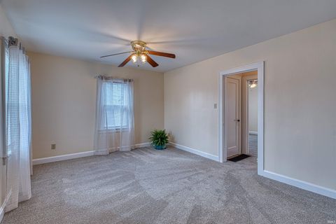 Tiny photo for 2810 N First Avenue, Evansville, IN 47710 (MLS # 202605724)