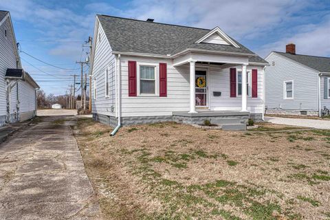 Tiny photo for 2810 N First Avenue, Evansville, IN 47710 (MLS # 202605724)