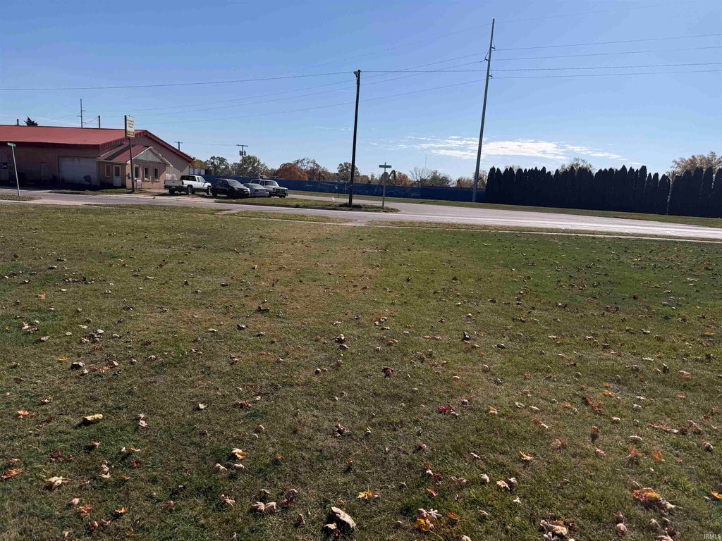 Photo of 616 W Washington Street, Hartford City, IN 47348 (MLS # 202644711)