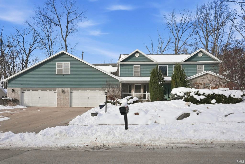 Photo of 278 S Cross Creek Way Way, Columbia City, IN 46725 (MLS # 202542033)