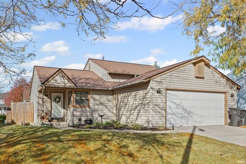 Photo of 3352 Coventry Lane, Lafayette, IN 47909 (MLS # 202542816)