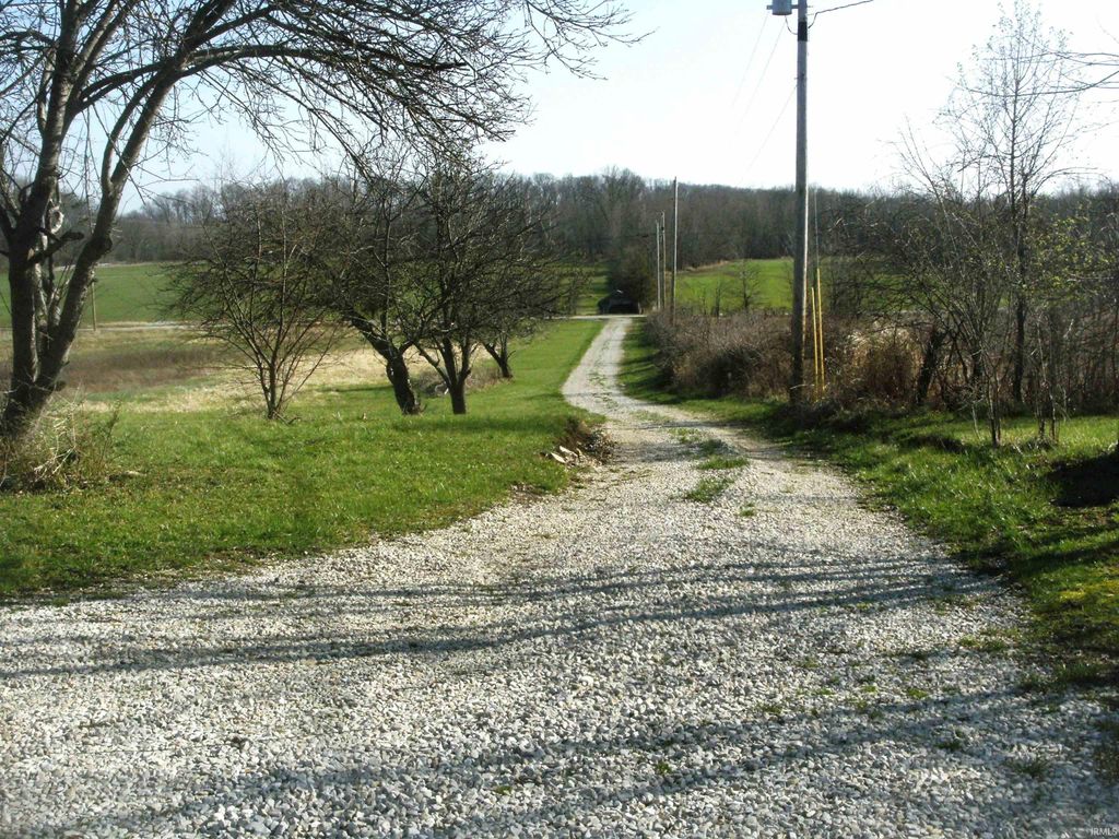 Photo of 7588 N Bottom Road, Ellettsville, IN 47429 (MLS # 202610847)