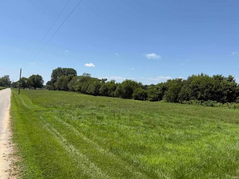 Tiny photo for 5229 E 150 N, Flora, IN 46929 (MLS # 202627122)