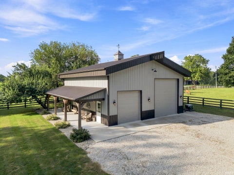 Tiny photo for 1501 E 750 S, Lafayette, IN 47909 (MLS # 202638057)