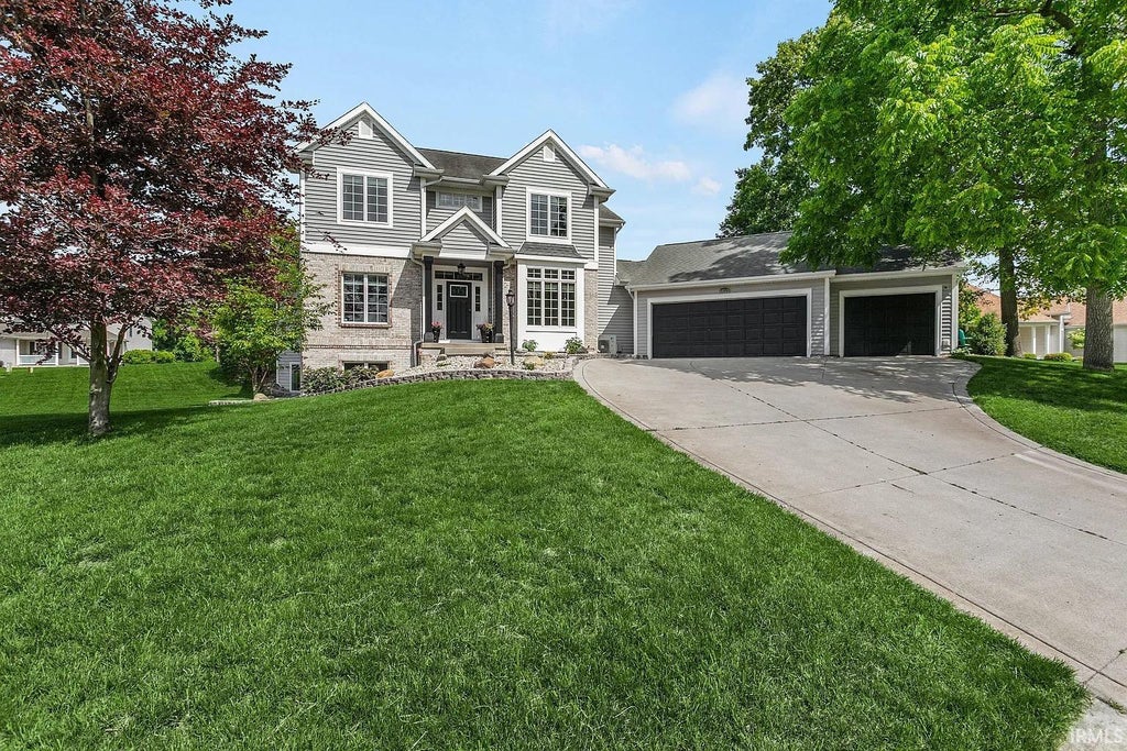 Photo of 54219 Stonebridge Drive, Elkhart, IN 46514 (MLS # 202640142)