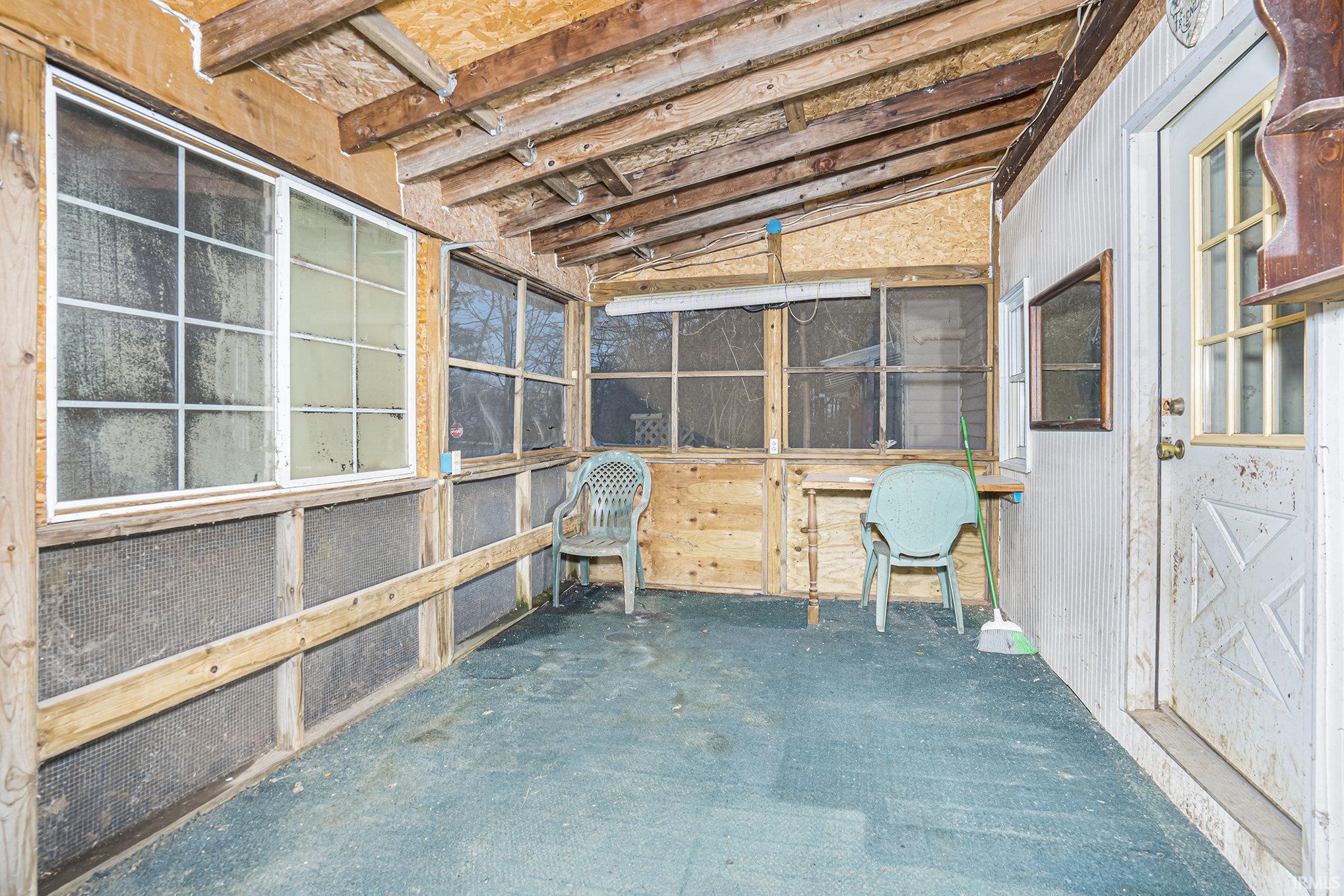 South Bend, Indiana 46614, United States, 3 Bedrooms Bedrooms, ,2 BathroomsBathrooms,Residential,Pending,249313