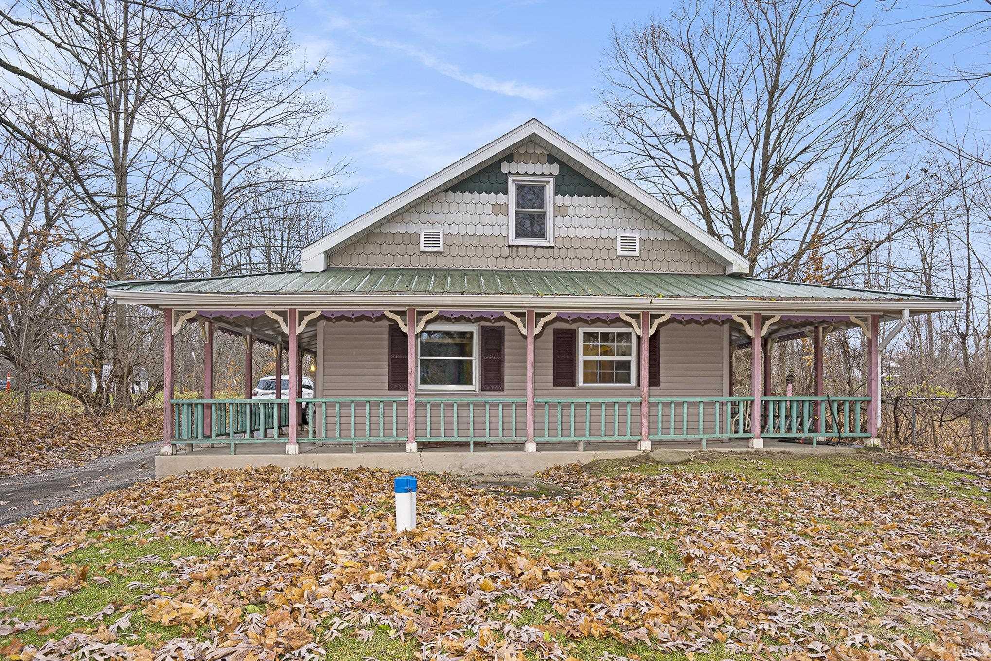 South Bend, Indiana 46614, United States, 3 Bedrooms Bedrooms, ,2 BathroomsBathrooms,Residential,Pending,249313