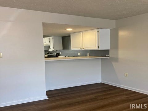 Tiny photo for 714 E Sherwood Hills Drive, Bloomington, IN 47401 (MLS # 202643643)