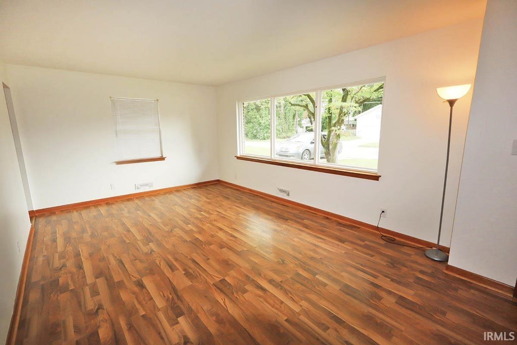 Photo of 2306 E Florida Street, Evansville, IN 47711 (MLS # 202633660)