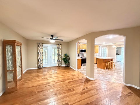 Tiny photo for 3222 S Bullocktown Road, Boonville, IN 47601 (MLS # 202640933)