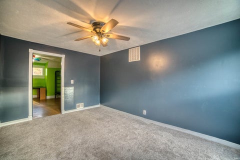 Tiny photo for 805 Main Street, Mount Vernon, IN 47620 (MLS # 202644873)