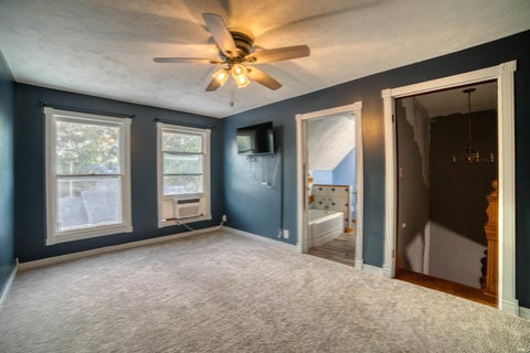 Tiny photo for 805 Main Street, Mount Vernon, IN 47620 (MLS # 202644873)