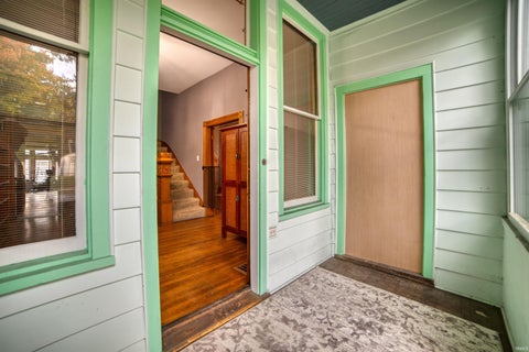 Tiny photo for 805 Main Street, Mount Vernon, IN 47620 (MLS # 202644873)