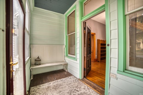 Tiny photo for 805 Main Street, Mount Vernon, IN 47620 (MLS # 202644873)