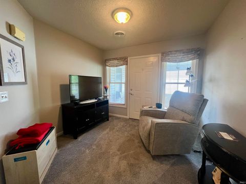 Tiny photo for 840 Wanut Ridge W, Logansport, IN 46947 (MLS # 202612753)