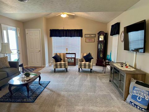 Tiny photo for 840 Wanut Ridge W, Logansport, IN 46947 (MLS # 202612753)