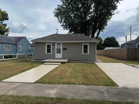 Photo of 2540 N Armstrong Street, Kokomo, IN 46901 (MLS # 202534316)