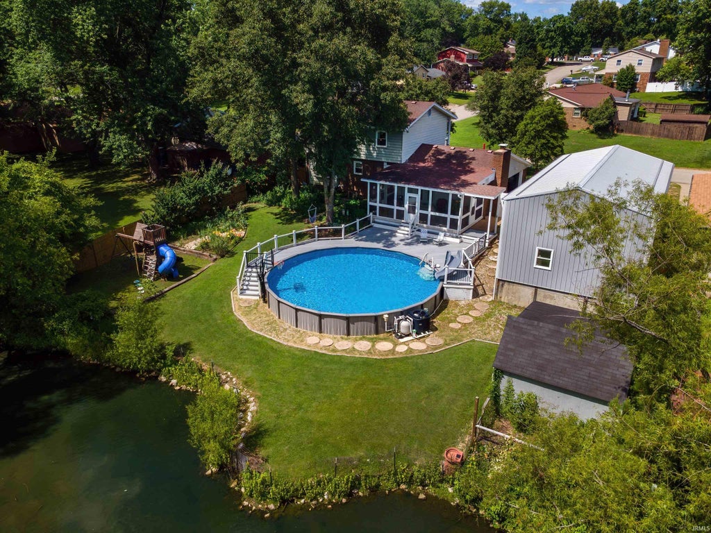 Photo of 406 Holly Hill Drive, Evansville, IN 47710 (MLS # 202625270)