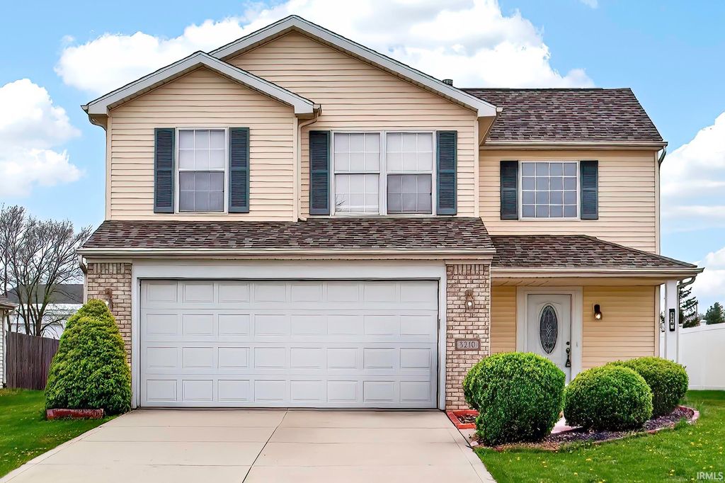 Photo of 3210 Limerick Place, Fort Wayne, IN 46818 (MLS # 202613140)