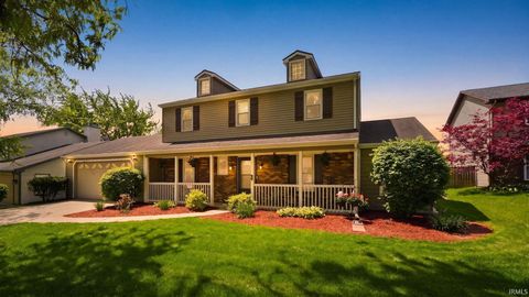 Photo of 7717 Hightower Place, Fort Wayne, IN 46835 (MLS # 202616159)