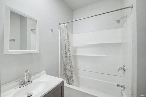 Tiny photo for 2329 N 19th Street, Lafayette, IN 47904 (MLS # 202615747)