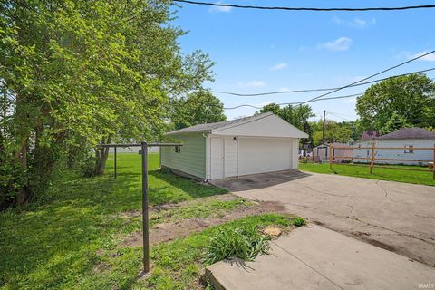 Tiny photo for 2329 N 19th Street, Lafayette, IN 47904 (MLS # 202615747)