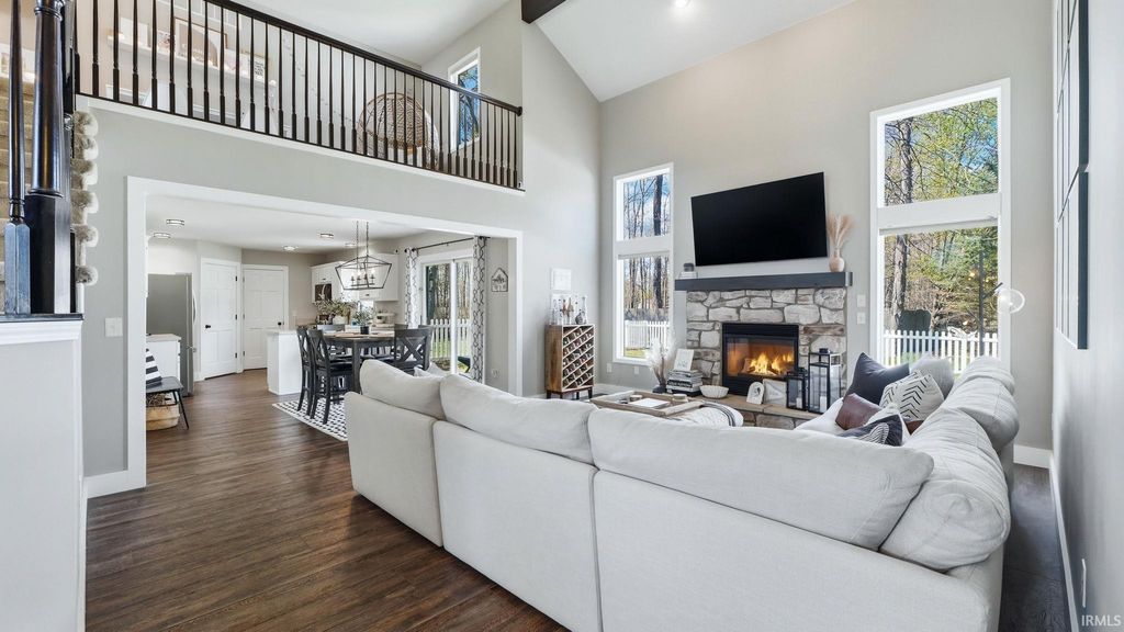 Photo of 3328 Cilantro Cove, Fort Wayne, IN 46818 (MLS # 202614392)