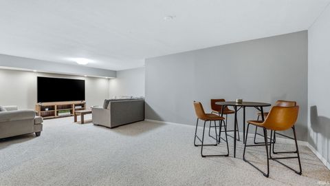 Tiny photo for 3328 Cilantro Cove, Fort Wayne, IN 46818 (MLS # 202614392)