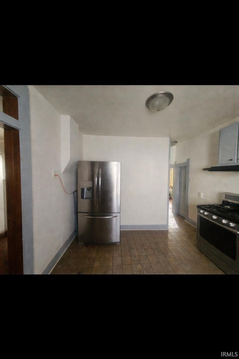 Tiny photo for 735 S Market Street, Kokomo, IN 46901 (MLS # 202603207)