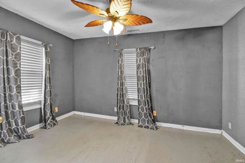 Tiny photo for 220 S McCann Street, Kokomo, IN 46901 (MLS # 202546413)