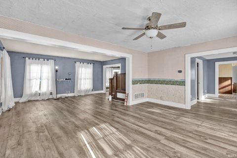 Tiny photo for 220 S McCann Street, Kokomo, IN 46901 (MLS # 202546413)